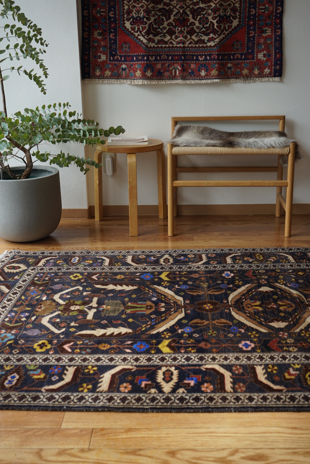 Afghanistan Vintage Baluch Zakani Midnight Navy 1980年代 215 × 121.5 cm No.AF2528