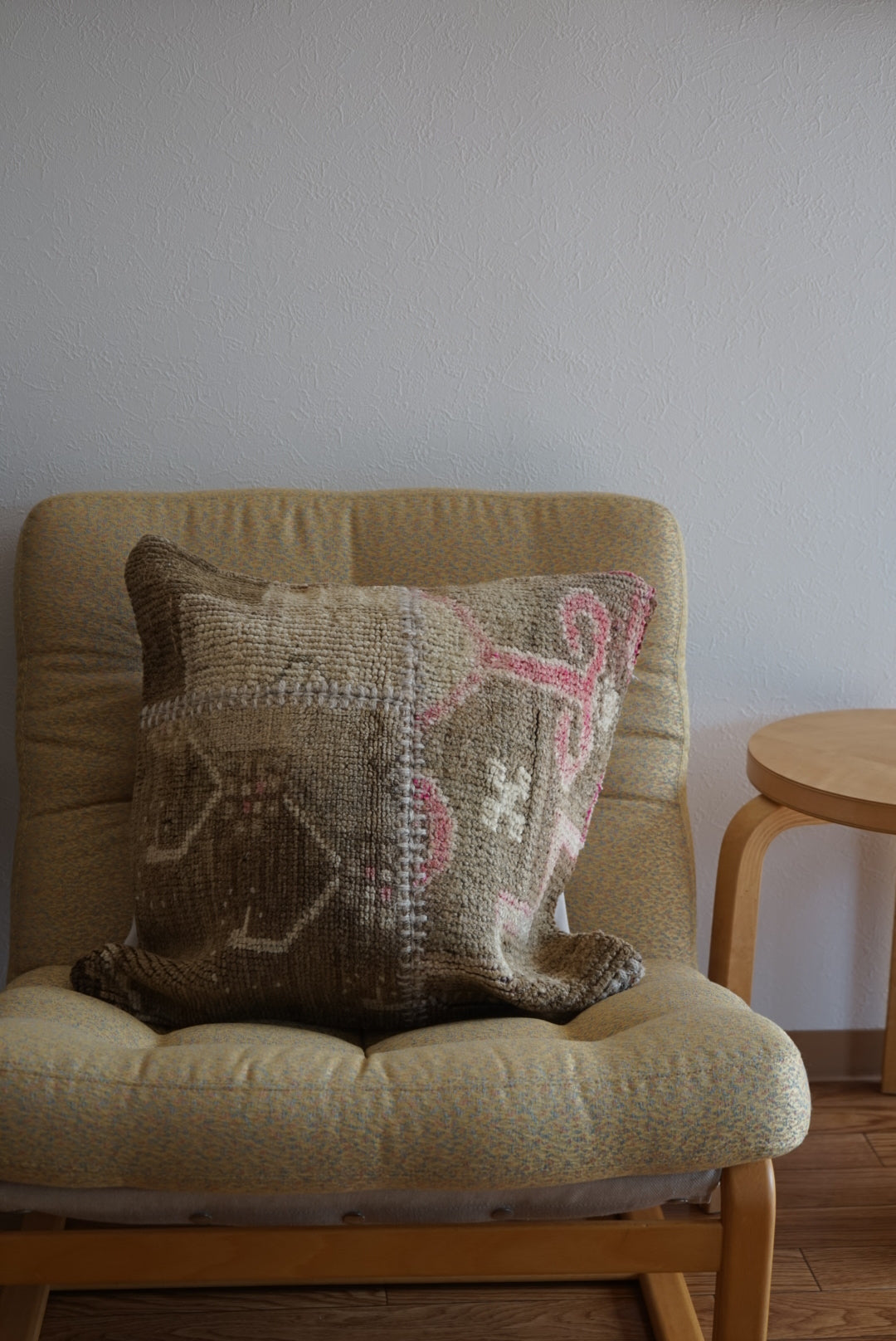Türkiye Old Cushion Cover Patchwork Beige Pink 51 × 50 cm No.TR25417