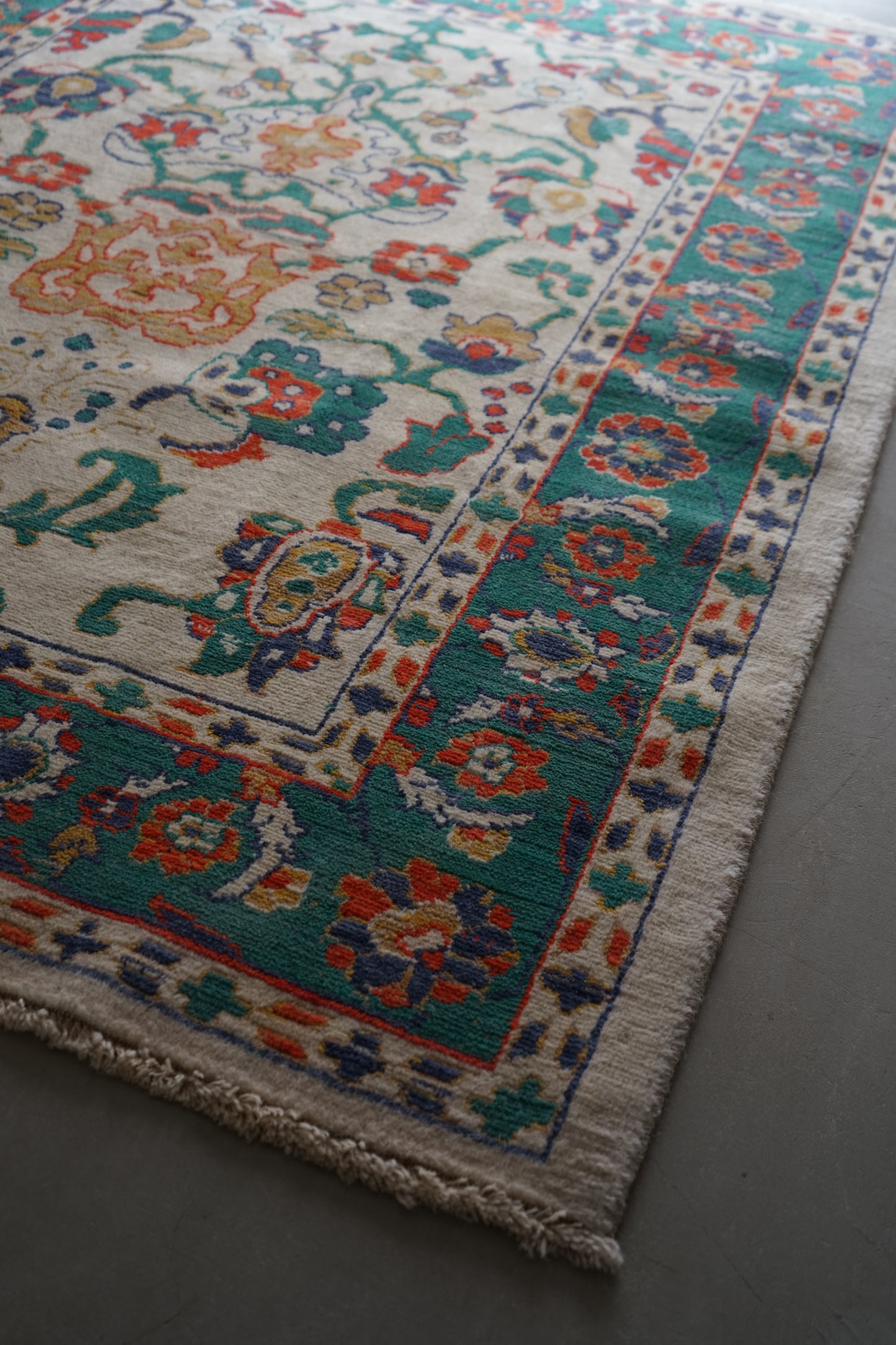 店頭販売 ÉTRETAT ORIGINAL IRAN ZIEGLAR 190 × 150 cm