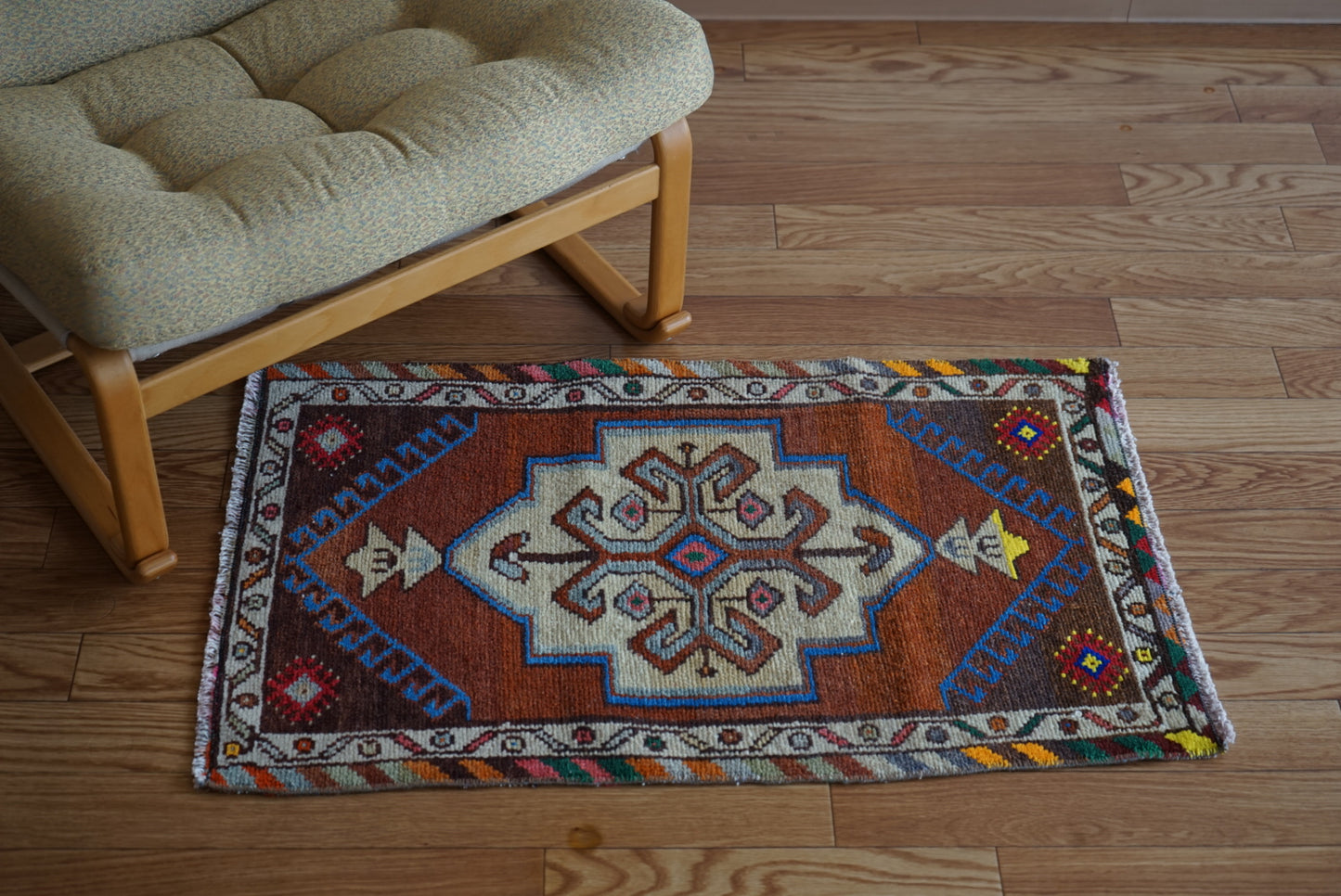 Türkiye Old Oushak Brown 1970年代 83 × 51 cm No.TR25425