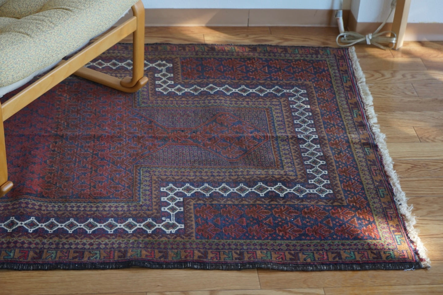 Afghanistan Old Baluch Prayer Rug 1970年代 155 × 100 cm  No.AF2541 / 国内送料無料・羊毛手織り絨毯