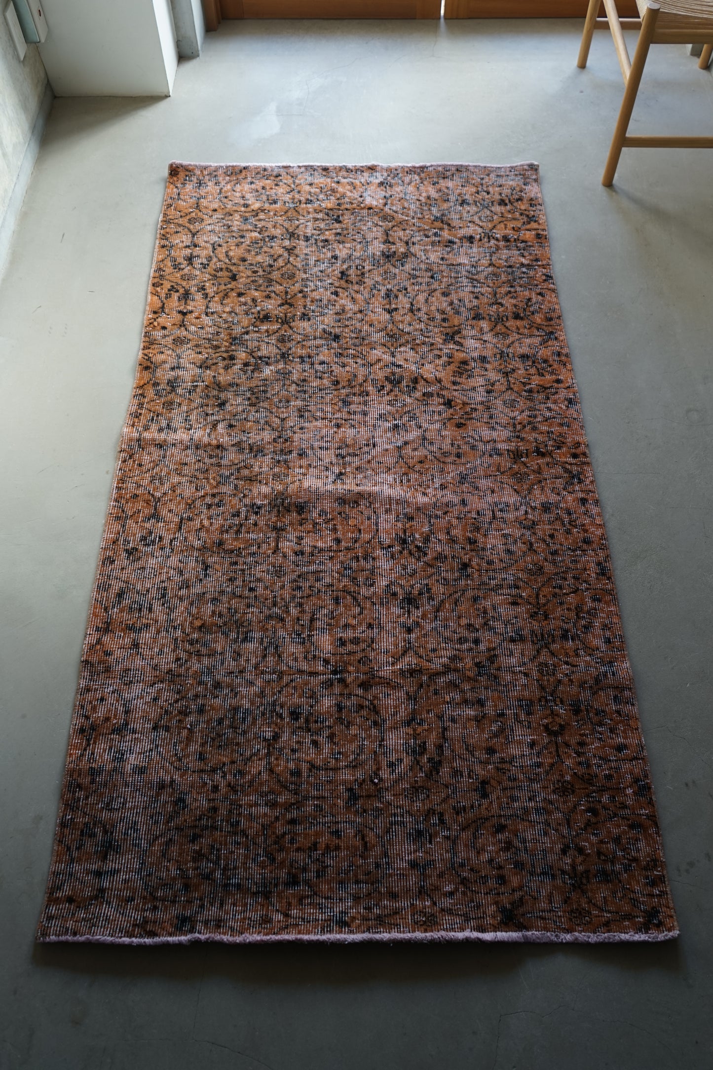 Türkiye Old Isparta Dark Chocolate 1970年代 192 × 100 cm No.TR25224