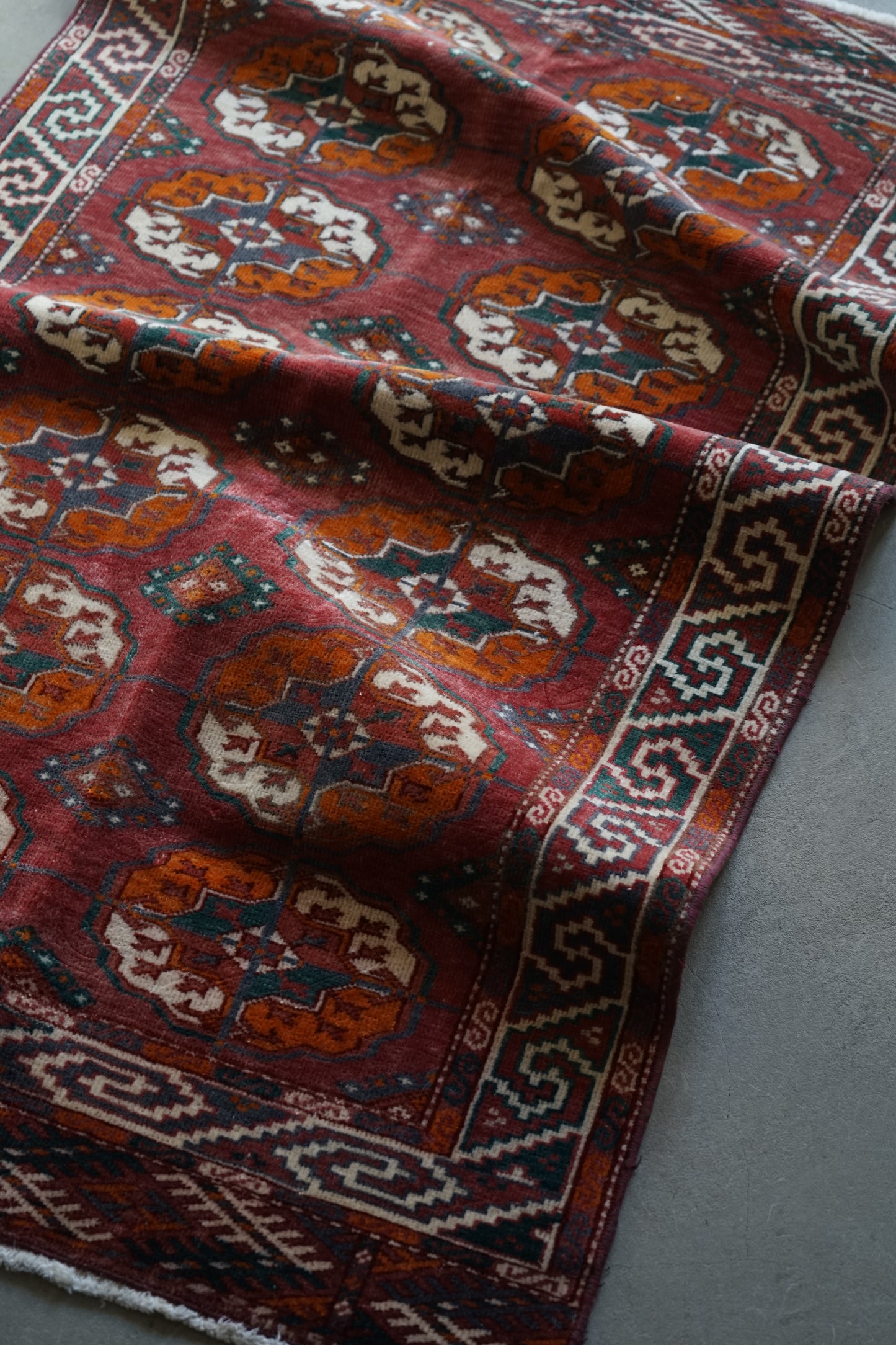 Türkiye Old Turkmen Red 1970年代 120 × 75 cm No.TR25225