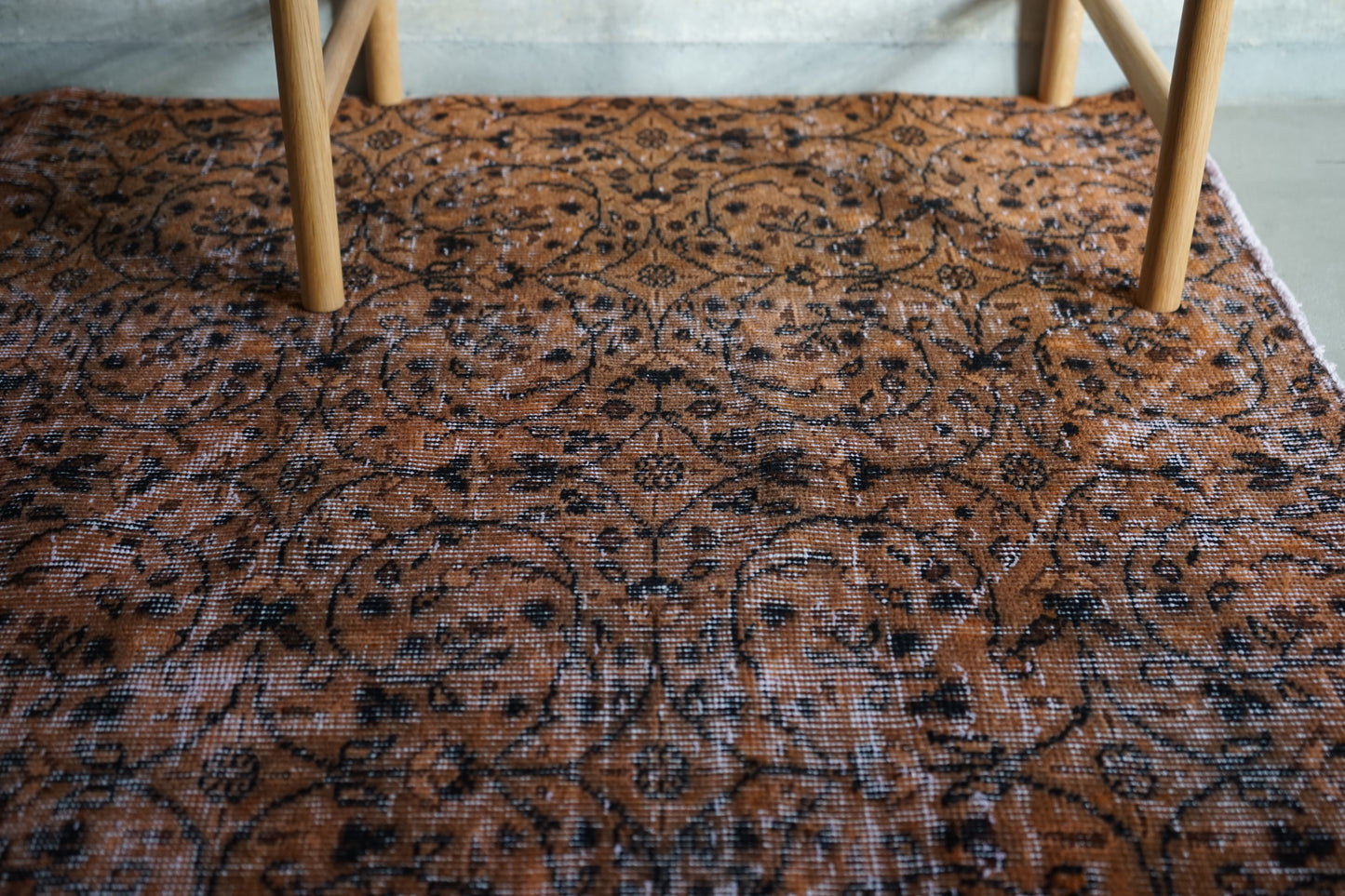 Türkiye Old Isparta Dark Chocolate 1970年代 192 × 100 cm No.TR25224