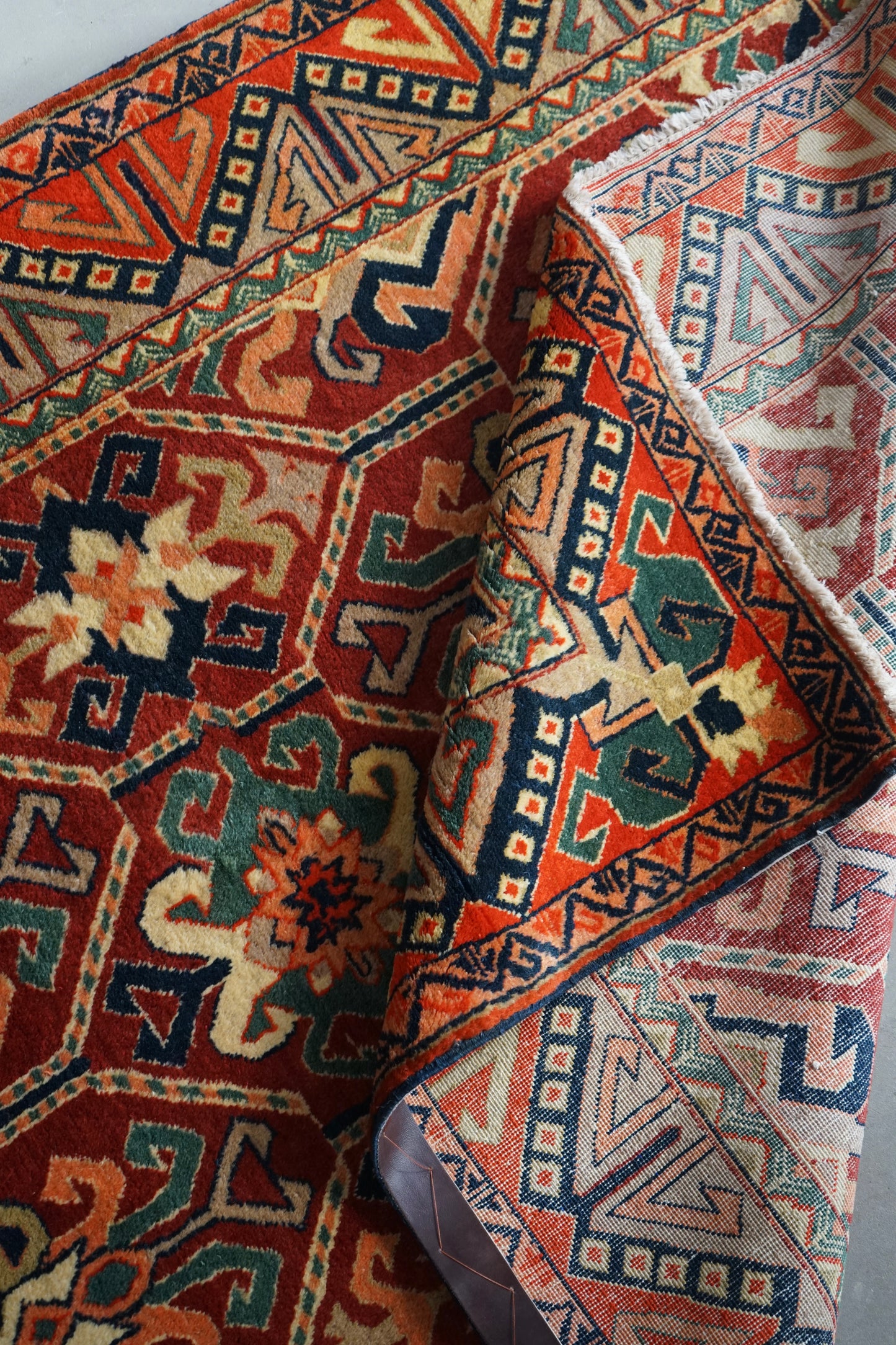 IRAN ANTIQUE SHIRVAN COSSACKS 1860年代 181 × 125 cm