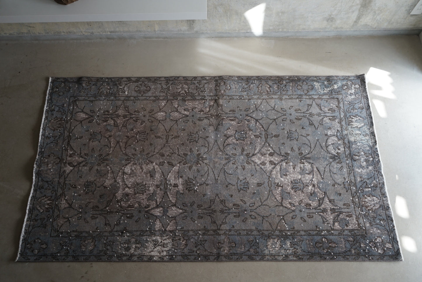 TURKEY OLD CHARCOAL GREY 1970年代 200 × 112 cm No.TR25154