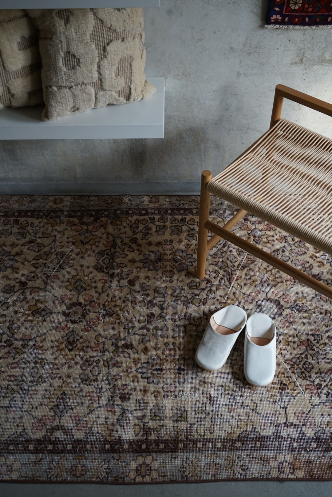 Türkiye Old Isparta Brown Floral 1970年代 204 × 107 cm No.TR25255