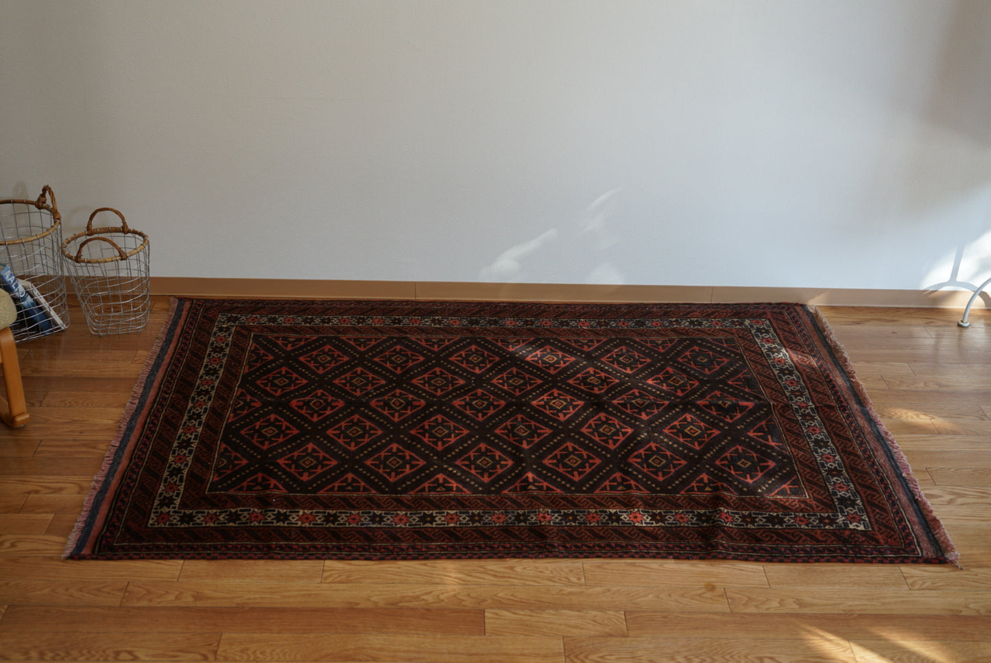 Afghanistan Old Baluch Taimani 1980年代 193 × 123 cm  No.AF2543 / 国内送料無料・羊毛手織り絨毯