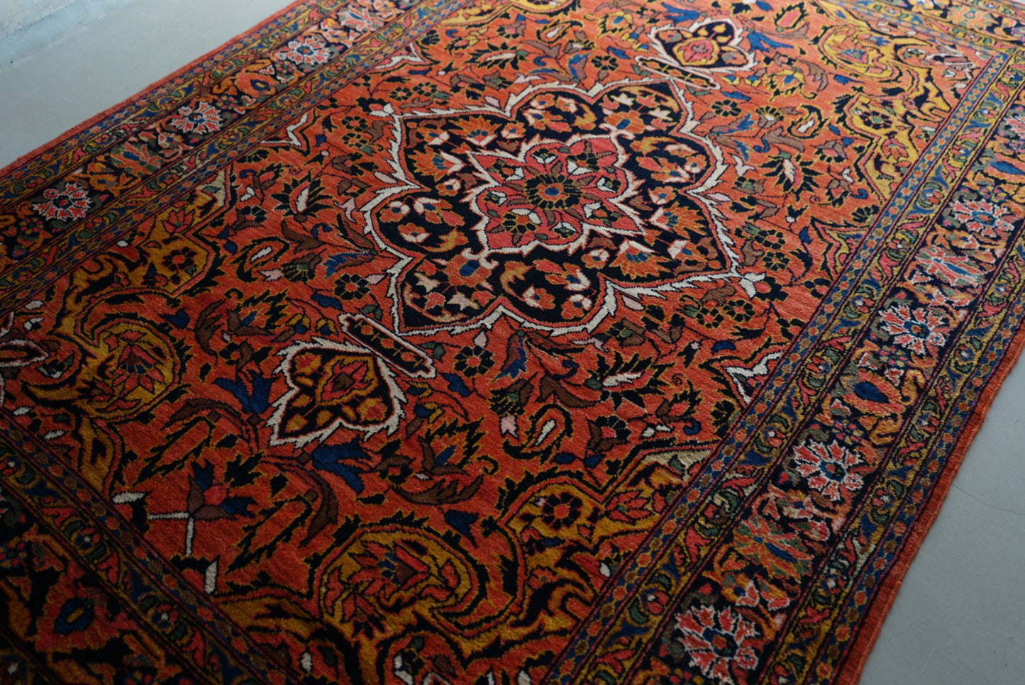 店頭販売 IRAN ANTIQUE ARMENIAN LILIAN 1820年代 208 × 146 cm