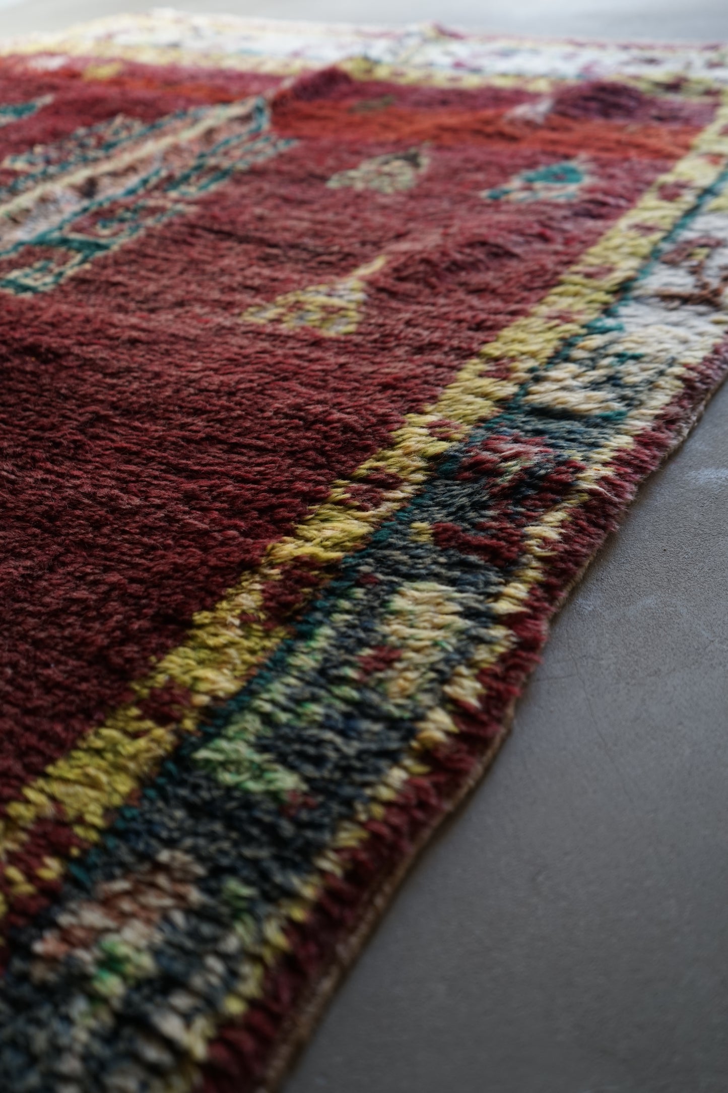 TRIBAL RUG TURKEY OLD OUSHAK 1965年代 154 × 133 cm No.TR25193