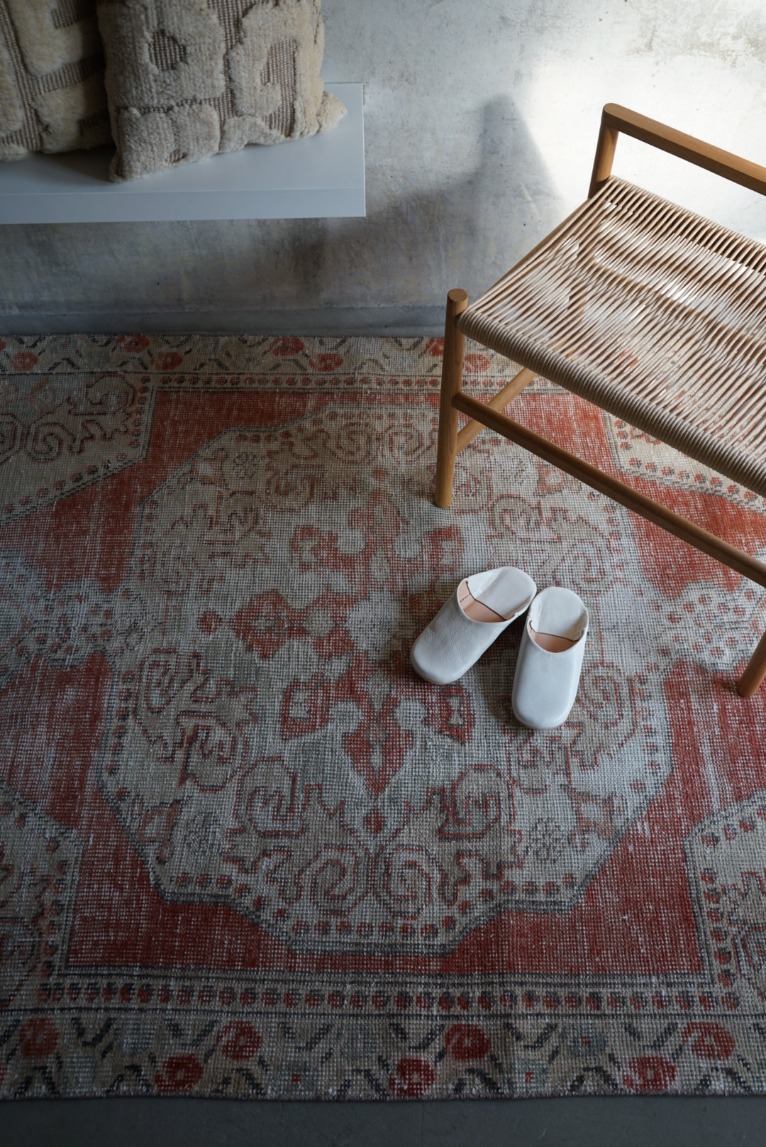 Türkiye Old Avanos Orange , Sage green 1970年代 214 × 132 cm No.TR25262