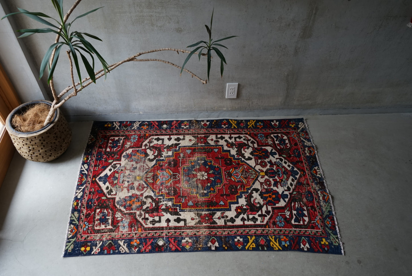 TURKEY OLD PERSIAN DESIGN 1950年代 145 × 92 cm