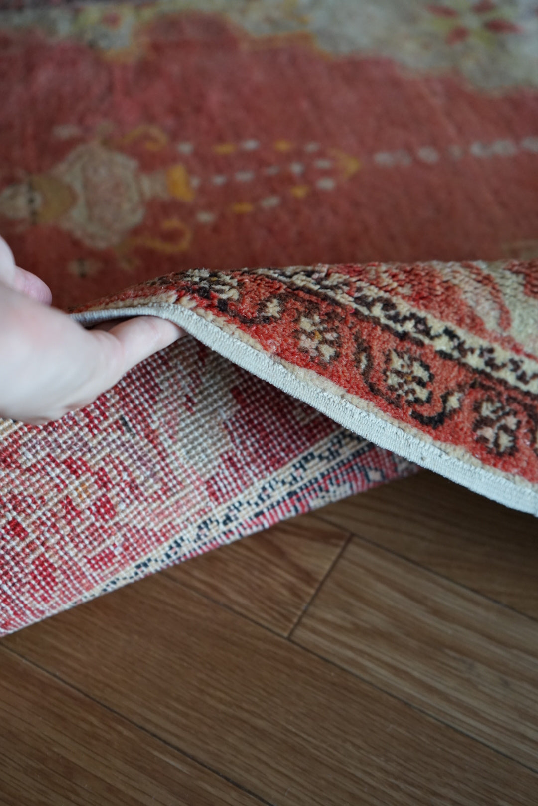 Tribal rug Türkiye Old Kayseri Prayer 1980年代 165 × 112 cm No.TR25535 / 国内送料無料・羊毛手織り絨毯