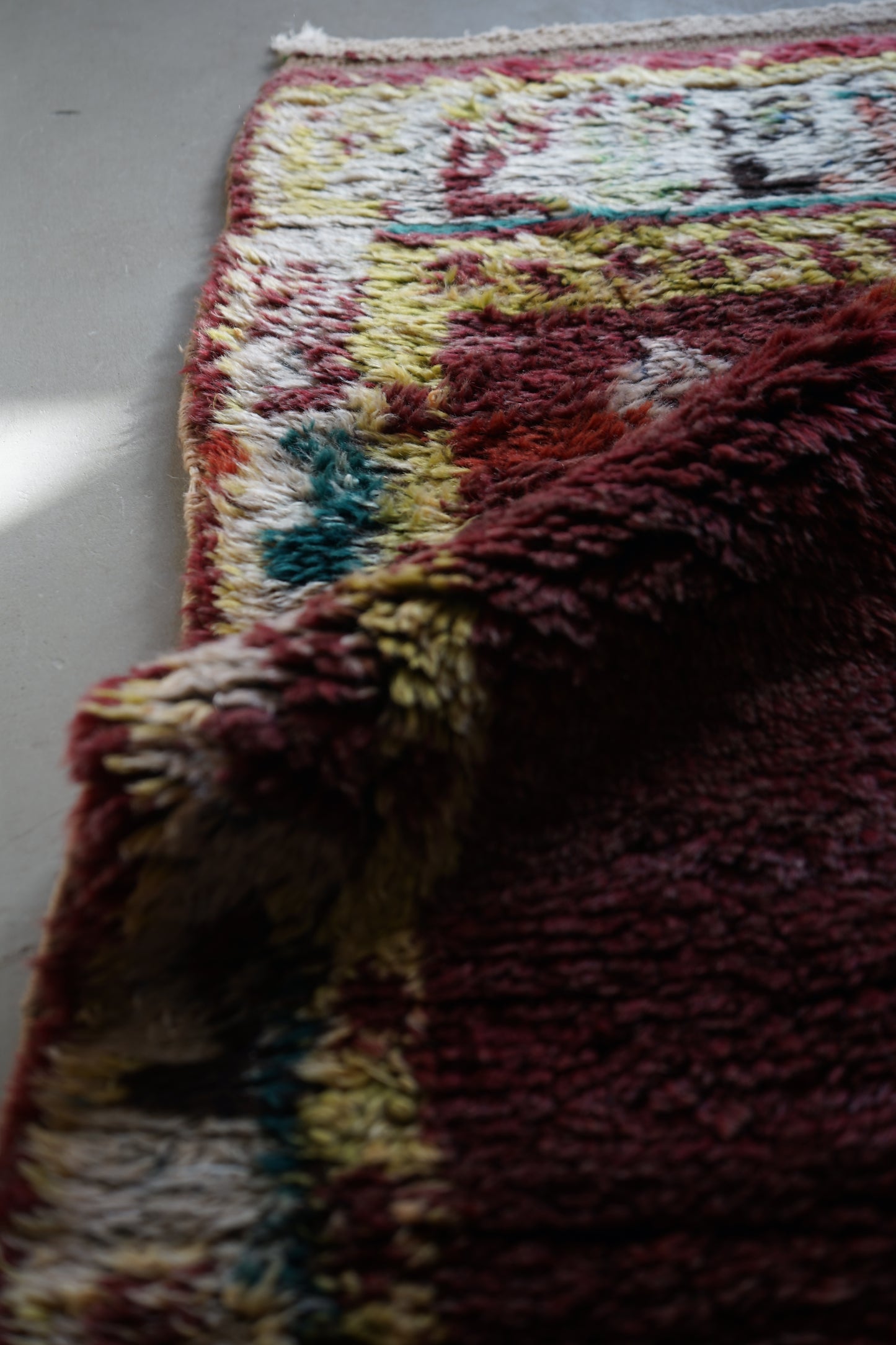 TRIBAL RUG TURKEY OLD OUSHAK 1965年代 154 × 133 cm No.TR25193