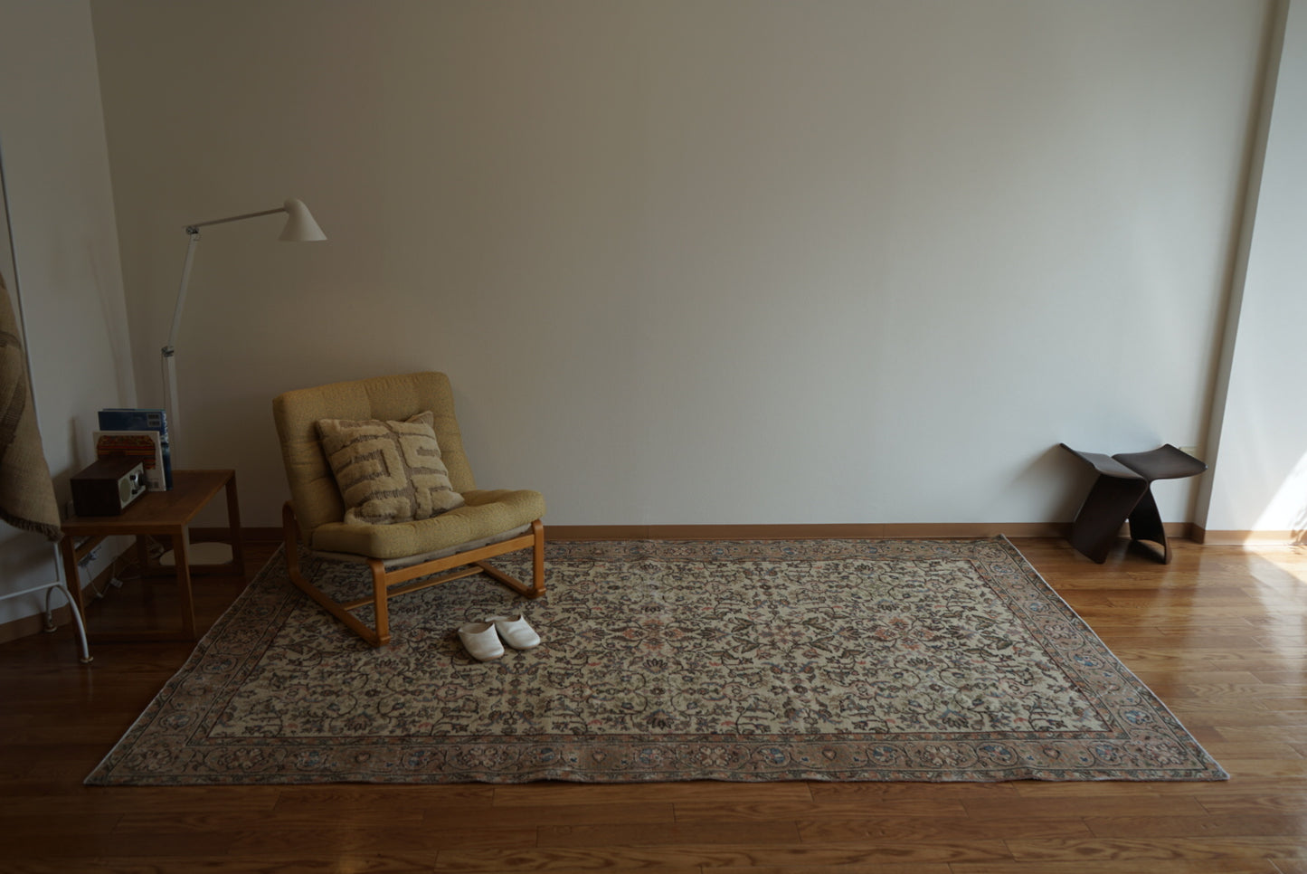 Türkiye Old Isparta Pink Beige Floral 1960年代 273 × 160 cm No.TR25381