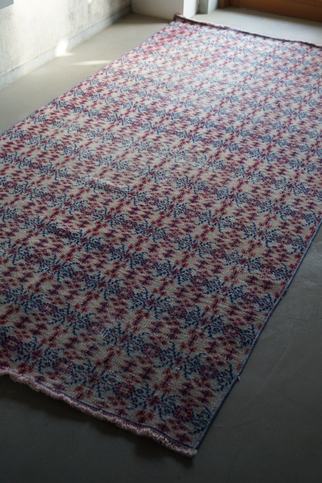 Türkiye Old Isparta Beige , Red , Navy Runner 1970年代 262 × 130 cm No.TR25263