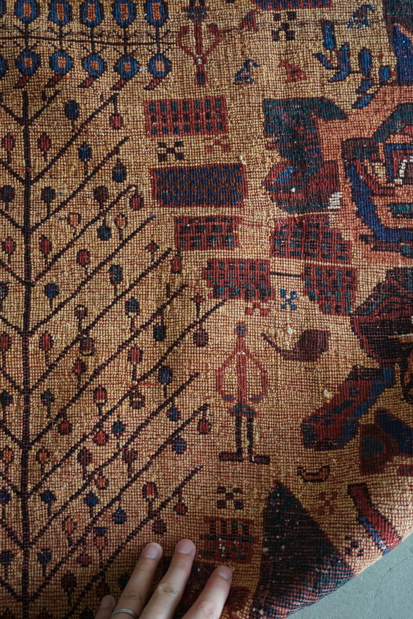 店頭販売 IRAN ANTIQUE QASHQAI SHIRAZ NEYRIZ 1770年代 114 × 129 cm