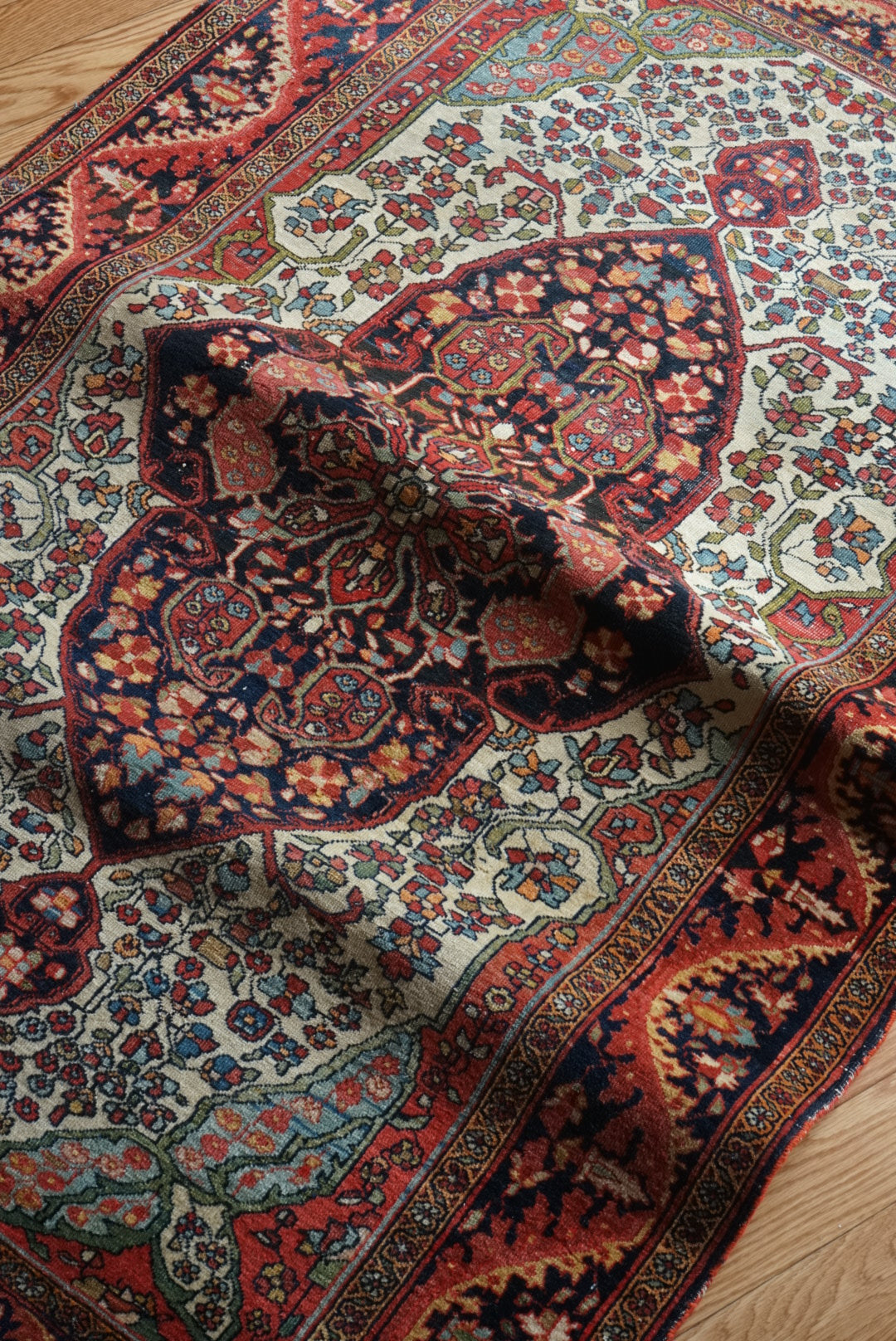 店頭販売 Türkiye Old Kemaliye Flower Medallion 1930年代 186 × 108 cm No.TR25457