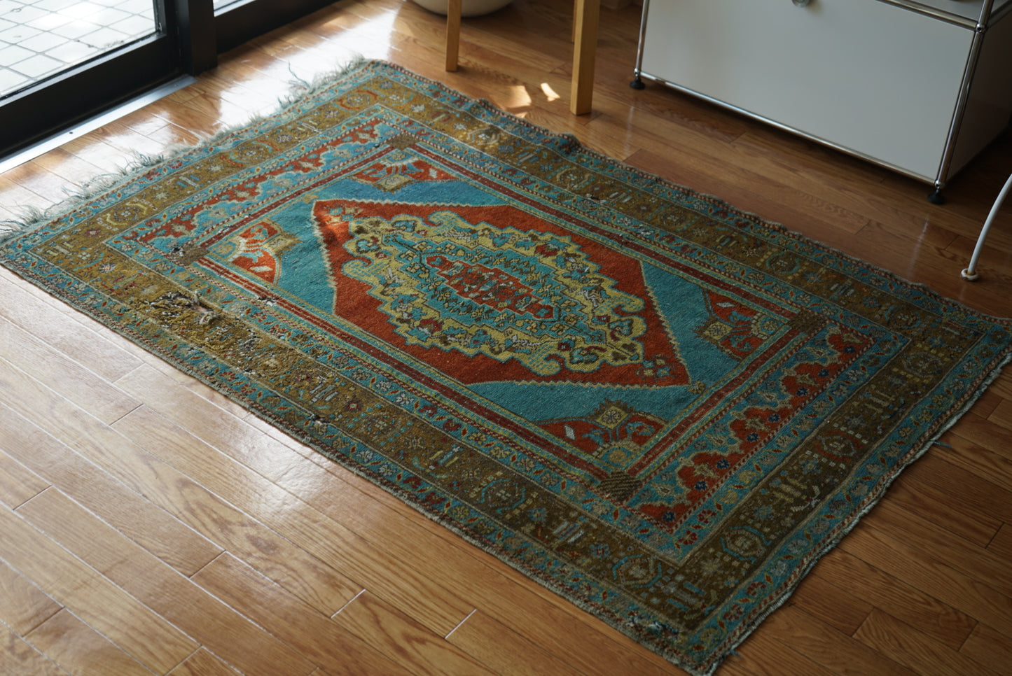 Türkiye Old Oushak Shabby Turquoise Medallion 162 × 109 cm No.TR25333