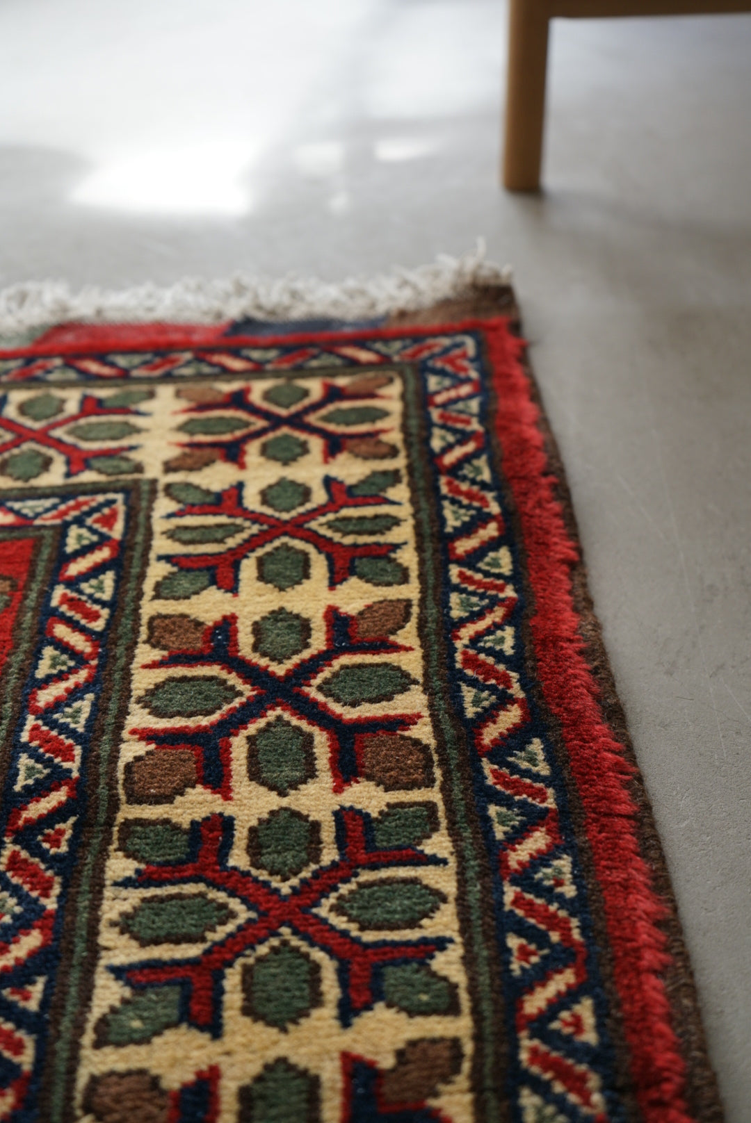 AFGHANISTAN VINTAGE BALUCH 1980年代 161.5 × 101.5 cm