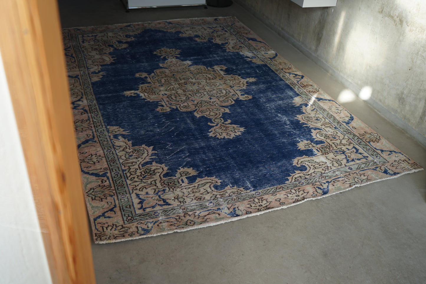 TURKEY OLD ISPARTA BLUE 1970年代 236 × 163 cm No.TR25205