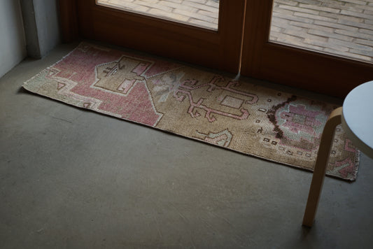 Türkiye Old Oushak Runner Pink , Beige 121 × 41 cm No.TR25303