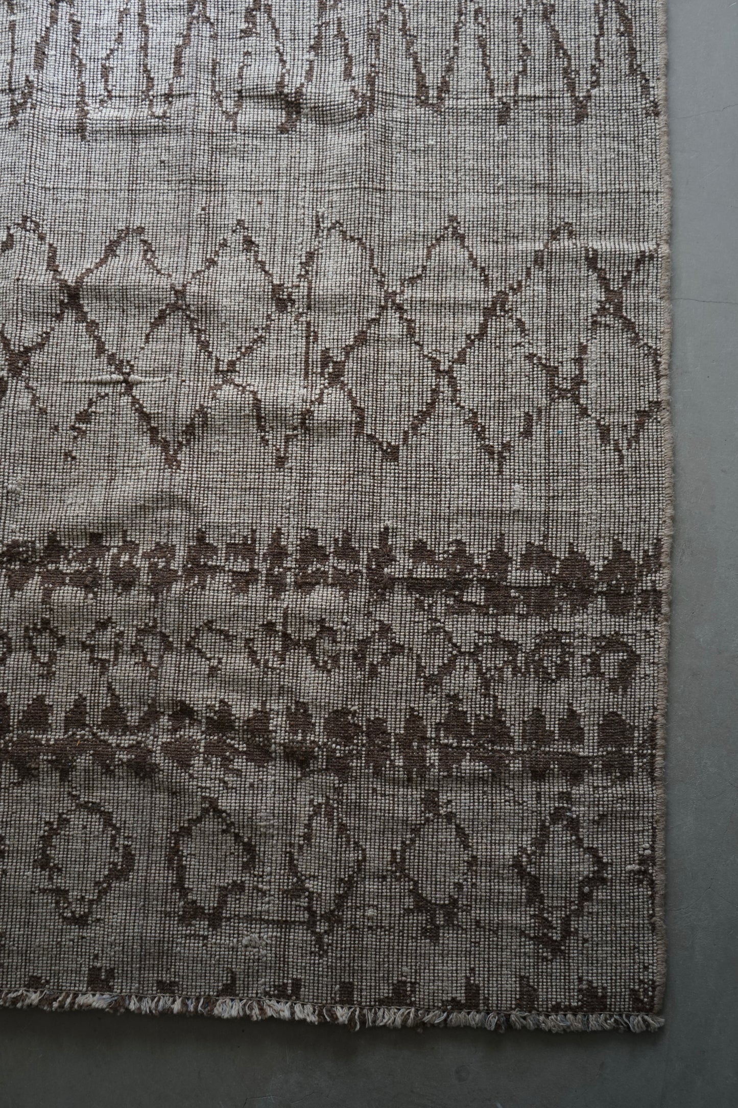 店頭販売 ORIGINAL IRAN QASHQAI KILIM " TRIBE " 204 × 142 cm