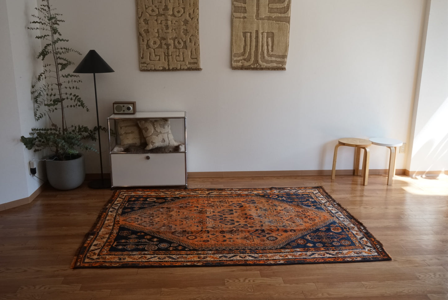 店頭販売 IRAN ANTIQUE SHIRAZ QASHQAI BASSERI 1870年代 217 × 150 cm
