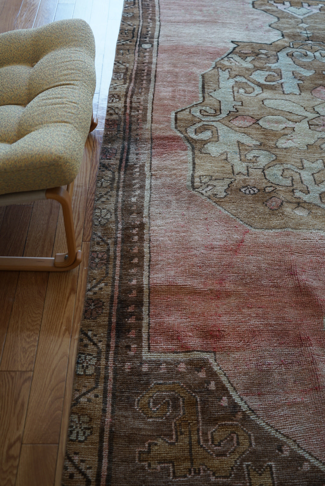 TURKEY OLD OUSHAK SALMON PINK 1970年代 286 × 162 cm No.TR25197