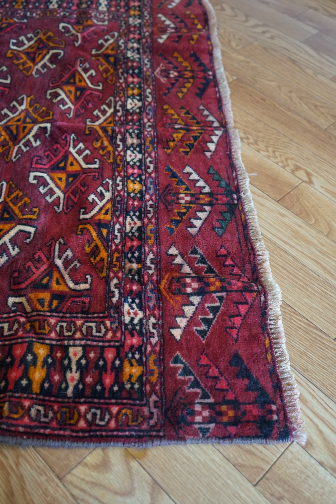 Afghanistan Old Turkmen Yamut Wine Red 1960年代 195 × 112 cm  No.AF2539 / 国内送料無料・羊毛手織り絨毯