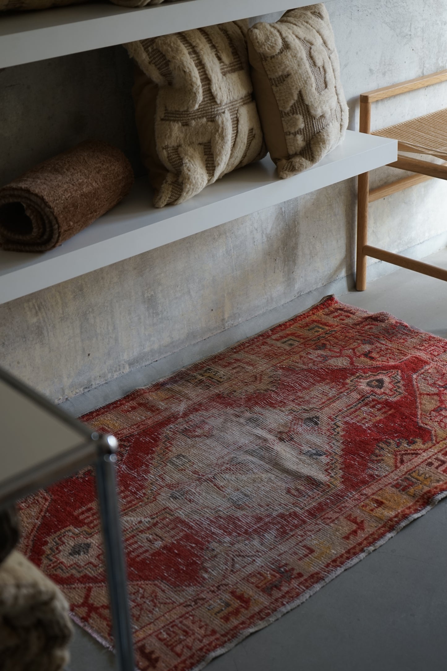 TURKEY VINTAGE SMALL RUG ANATORIA RED 114 × 94 cm No.TR25189