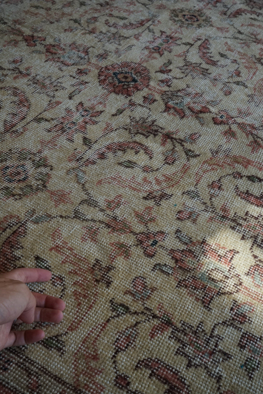 Türkiye Old Isparta Floral Pink , Beige 1970年代 250 × 154 cm No.TR25496 / 国内送料無料・羊毛手織り絨毯