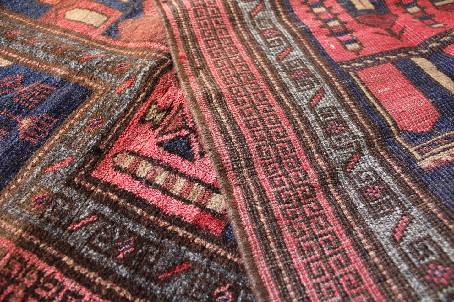 Afghanistan Baluch Prayer rug 1980年代 136×80cm