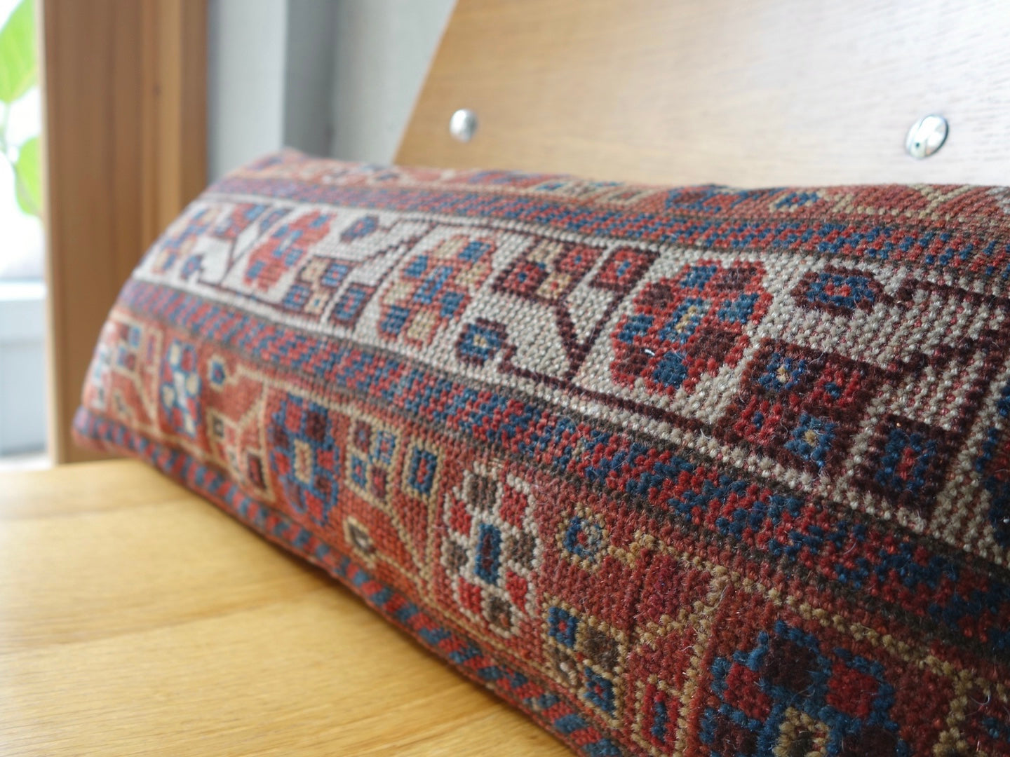 Iran antiques | Shiraz Khamseh cushion cover 1840年代 64×24cm