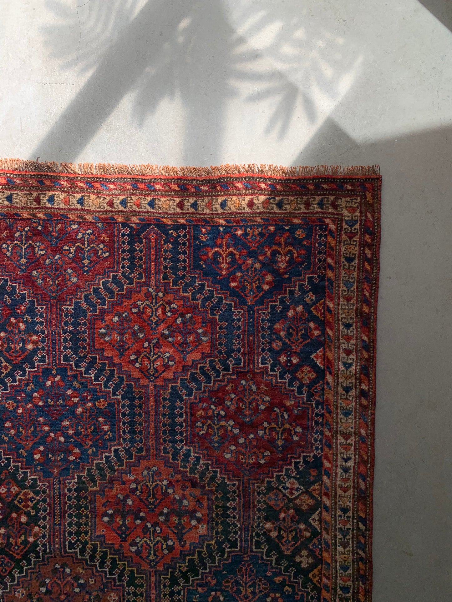 IRAN ANTIQUE SHIRAZ QASHQAI 
 1940年代 167×103cm