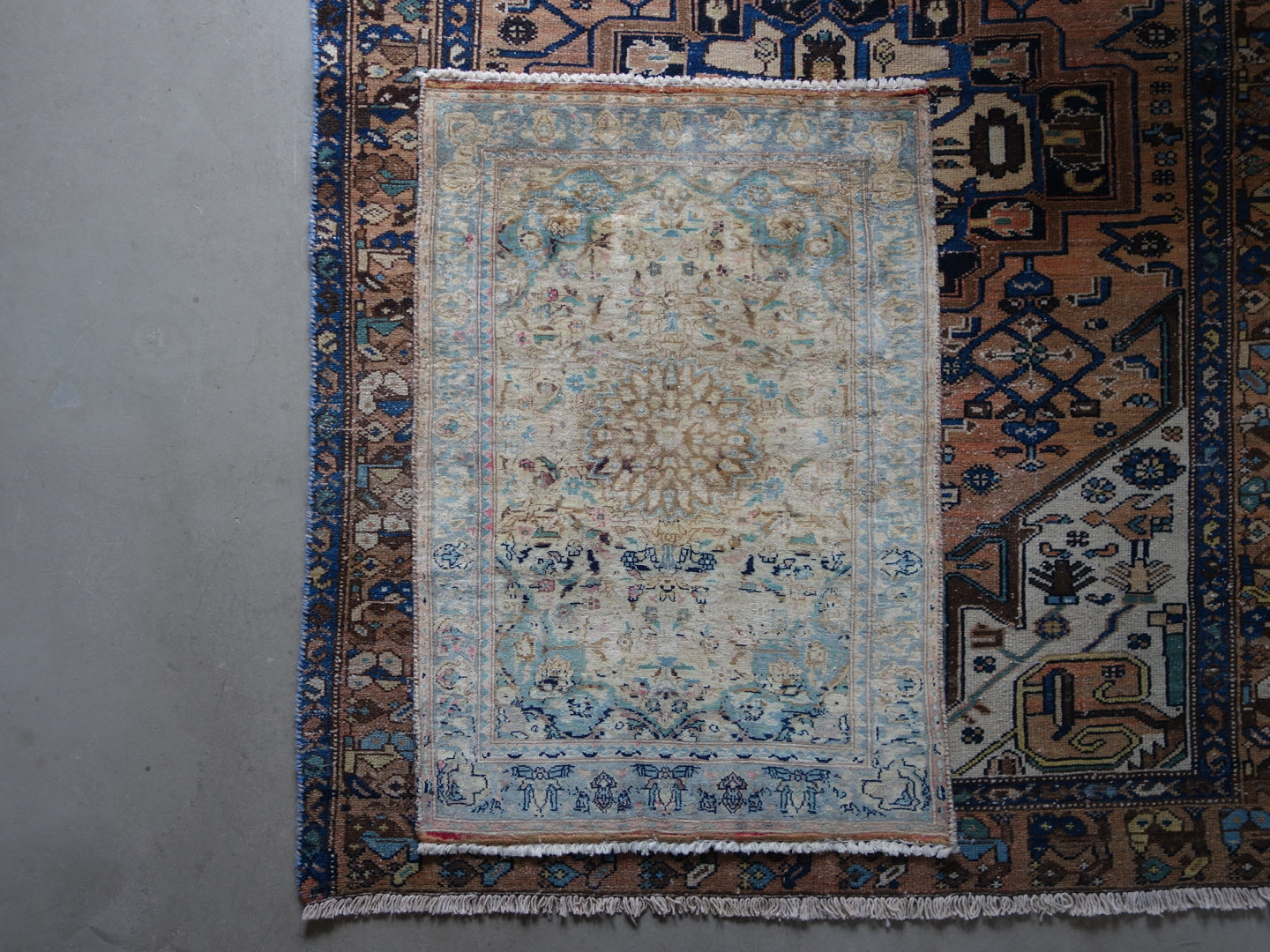 Iran Isfahan Design 1950年代 89×62.5cm
