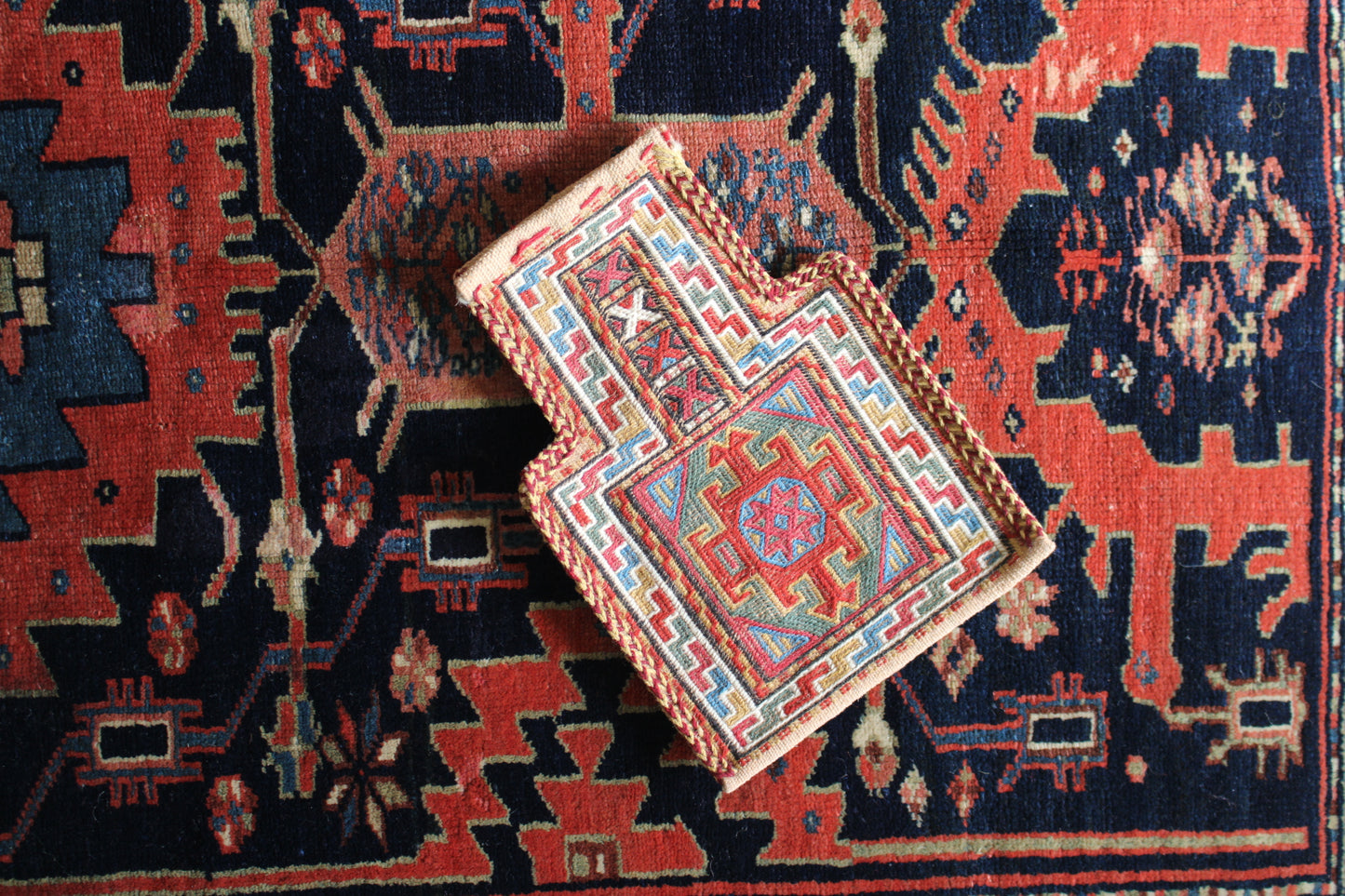 Iran antiques | Bakhtiyari Salt shaker 1940年代 29×26cm