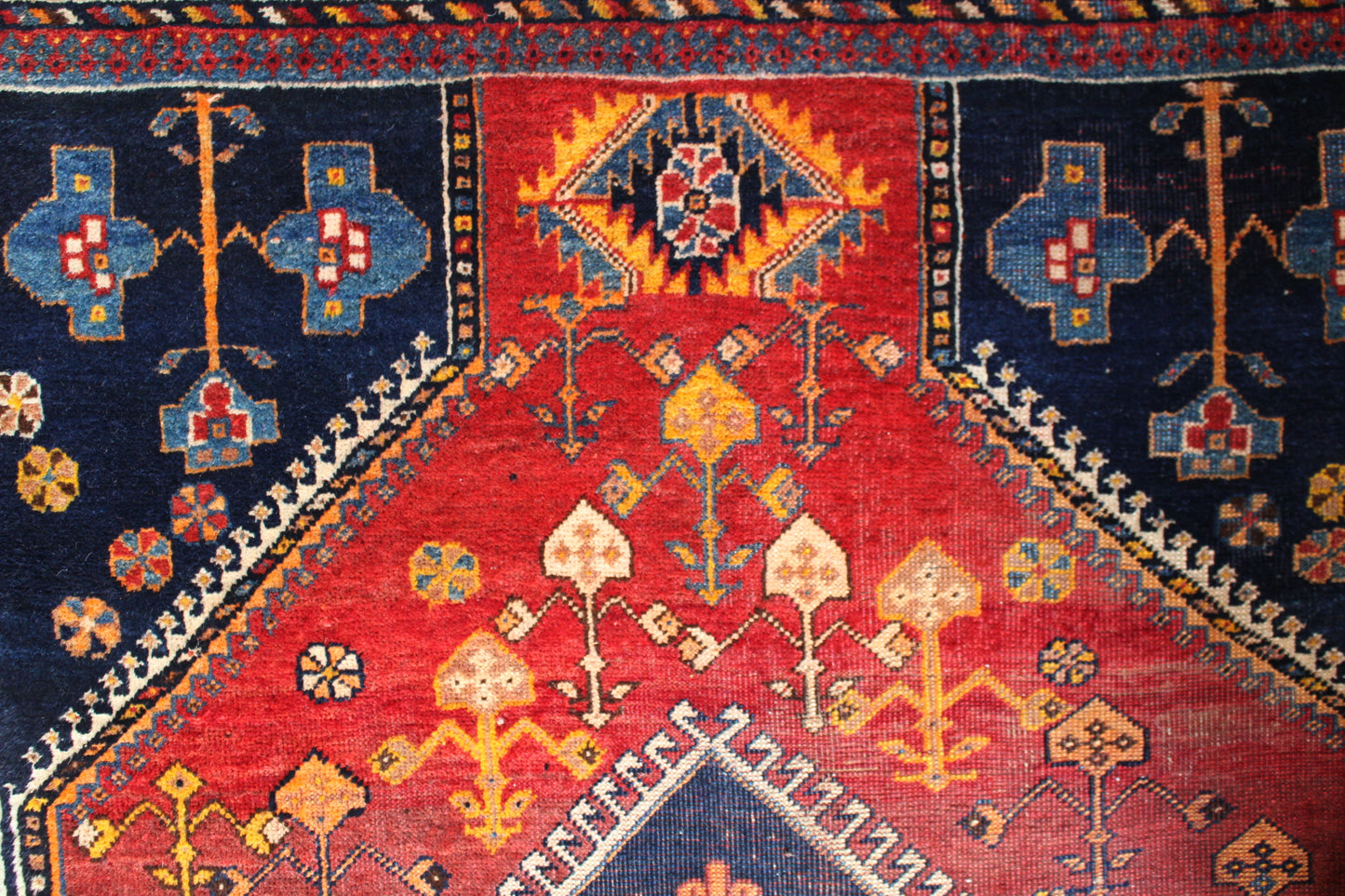 Iran antiques | Qashqai Bolvaldi 1860年代 136×108cm