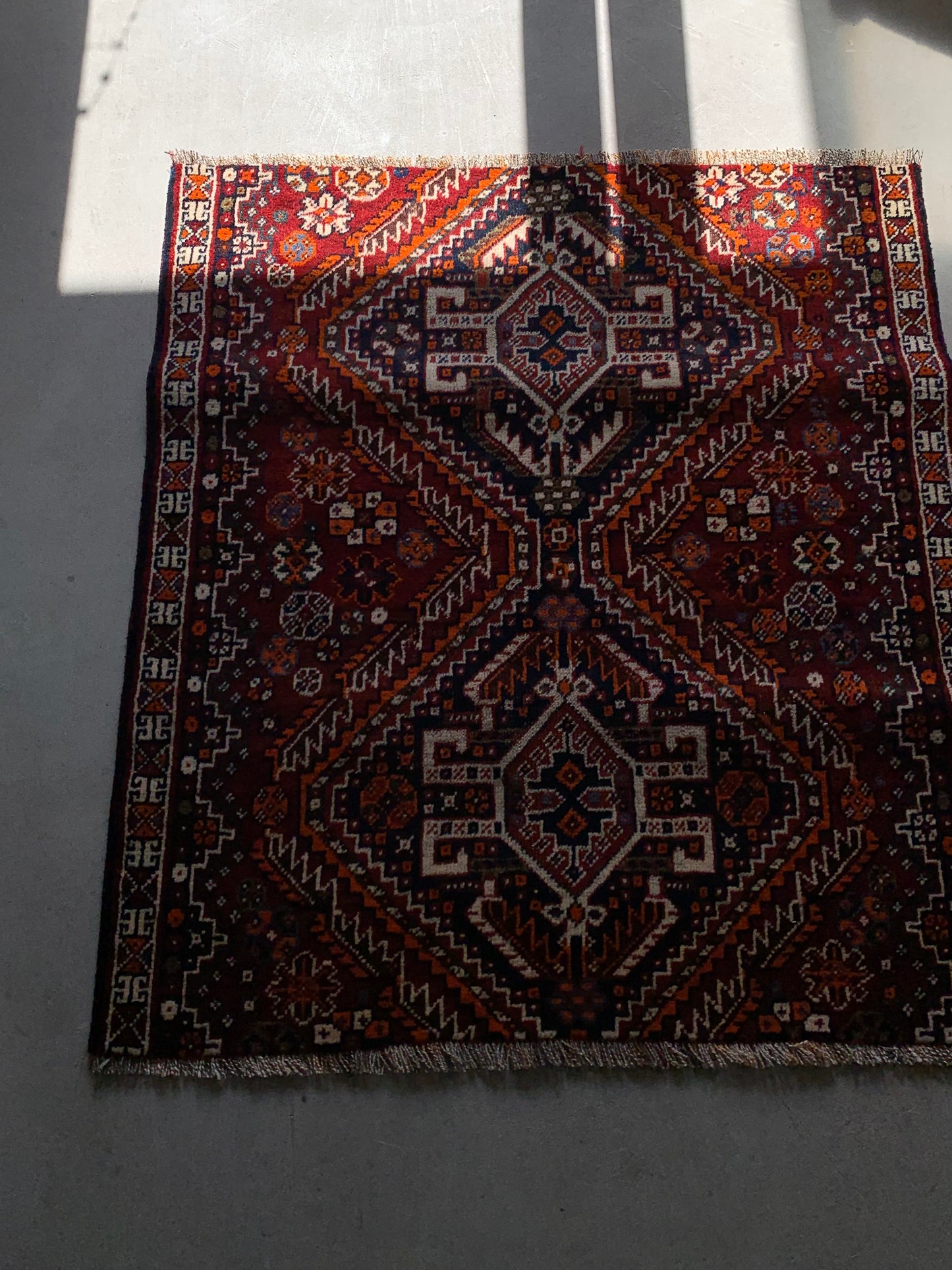 Iran antiques | Ghashghaei Bergamot 1900 95×85cm