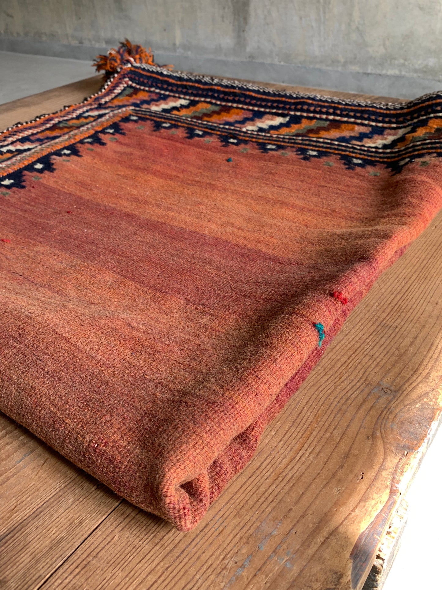 Iran antiques | Afshar Tablecloth 1860 140×134cm