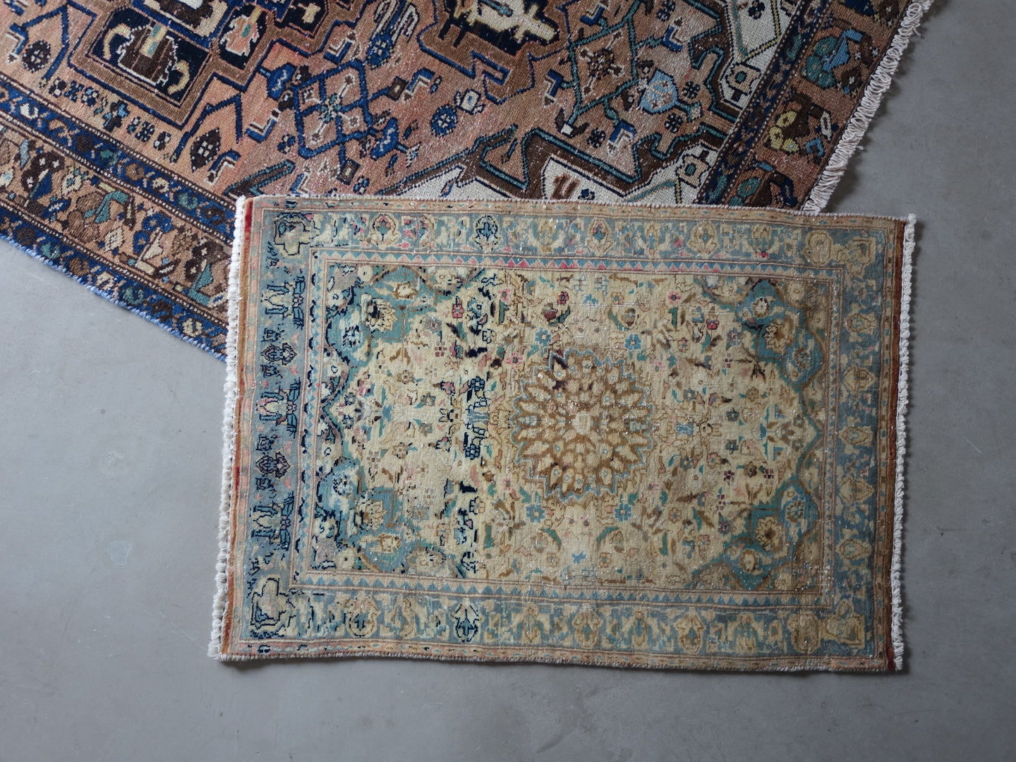 Iran Isfahan Design 1950年代 89×62.5cm