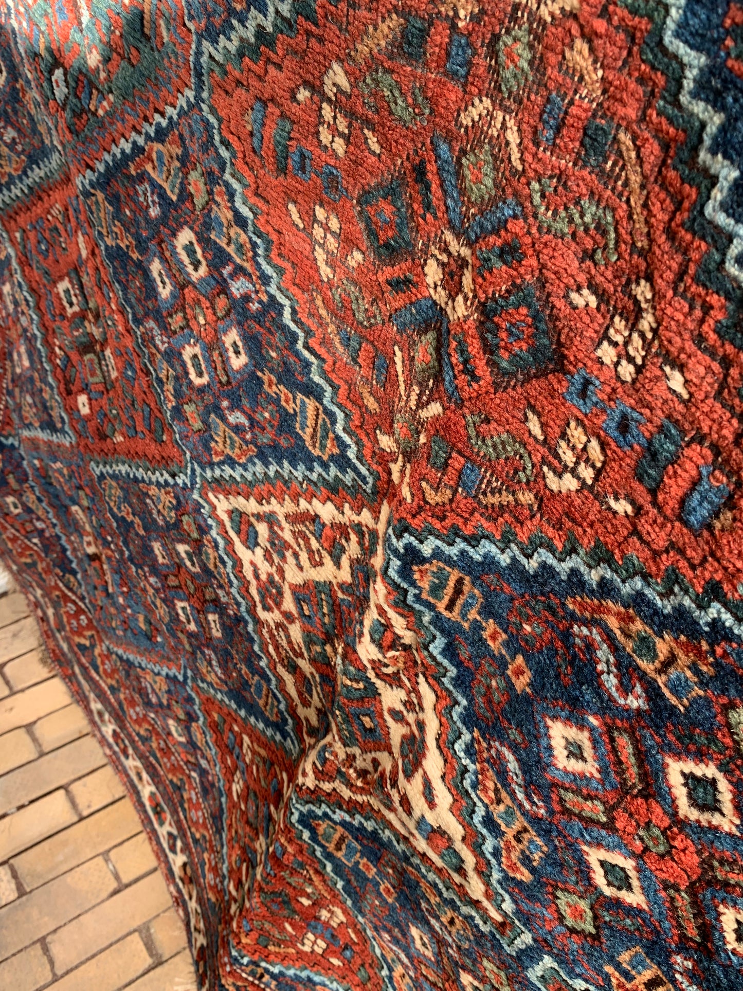 IRAN ANTIQUE SHIRAZ AFSHAR 1820年代 184 × 144 cm