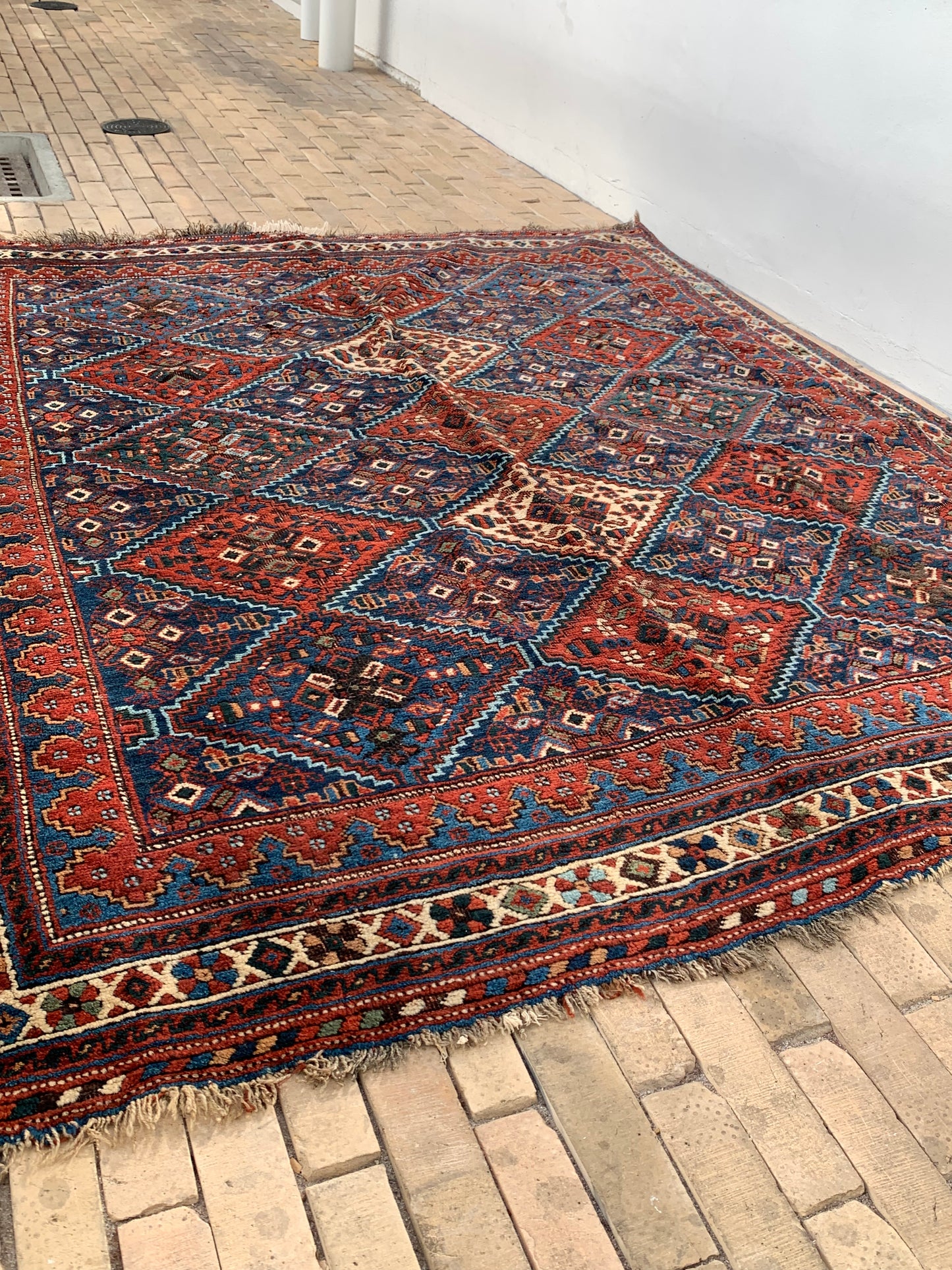 IRAN ANTIQUE SHIRAZ AFSHAR 1820年代 184 × 144 cm